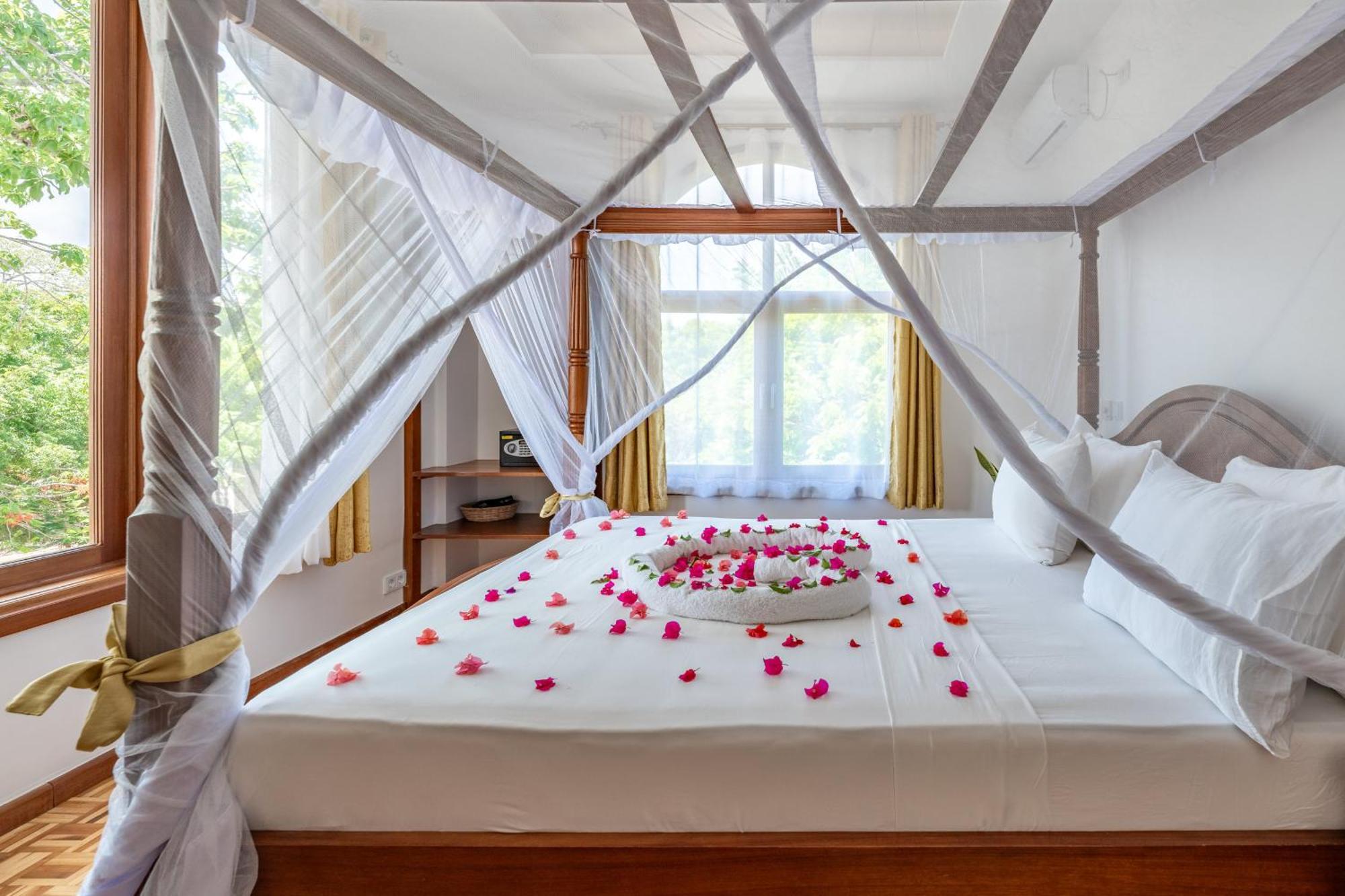 Villa Branca Diani Boutique Luxury & Personalized Service Diani Beach Dış mekan fotoğraf